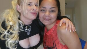 Muscle Mommies: Daisy Chain & Candy Cane