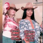 Queen Daisy Chain and Queen Candy Kane with Red Solo Cups